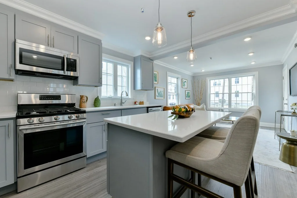 2 bed, 1 bath apartment for rent at 224 Newbury Ave Unit 1, Quincy