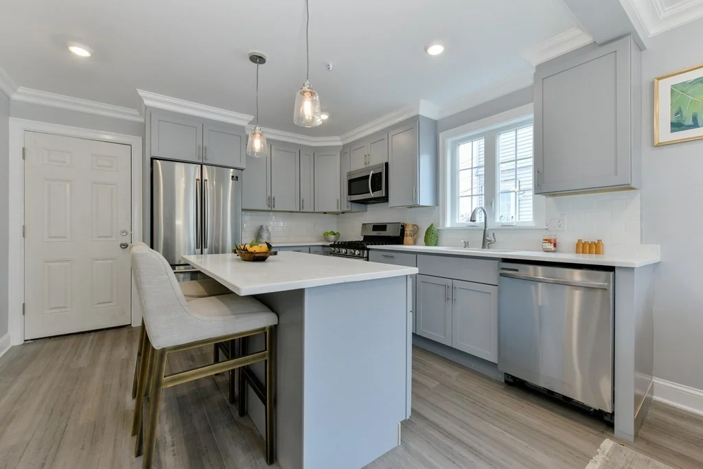 2 bed, 1 bath apartment for rent at 224 Newbury Ave Unit 1, Quincy — photo 3 of 14