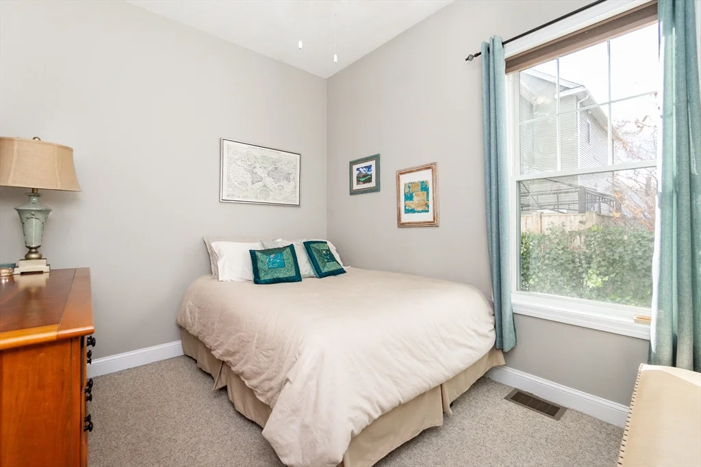 2 bed, 1 bath apartment for rent at 224 Salem St Unit 5, Medford — photo 14 of 31