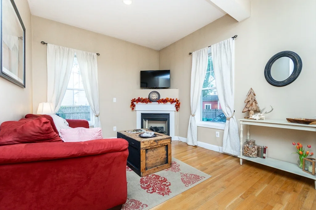 2 bed, 1 bath apartment for rent at 224 Salem St Unit 5, Medford — photo 11 of 31