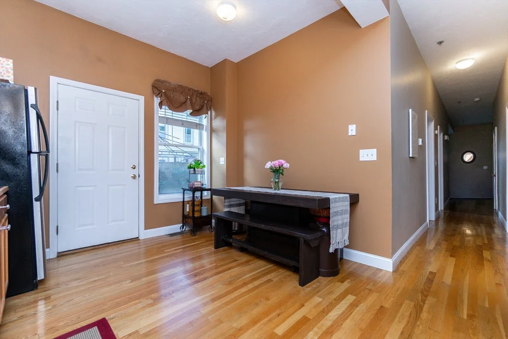 2 bed, 1 bath apartment for rent at 224 Salem St Unit 5, Medford — photo 6 of 31