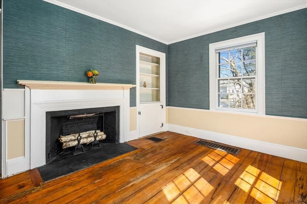 2 bed, 1 bath apartment for rent at 224 South St Unit 224, Hingham — photo 6 of 20