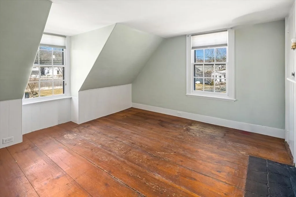 2 bed, 1 bath apartment for rent at 224 South St Unit 224, Hingham — photo 13 of 20