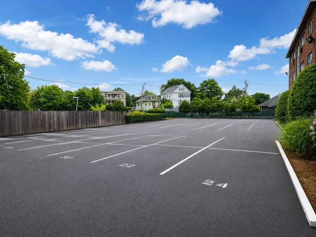 2 bed, 1 bath apartment for rent at 225 Baker Unit 44, West Roxbury — photo 4 of 24