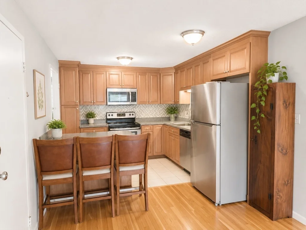 2 bed, 1 bath apartment for rent at 225 Baker Unit 44, West Roxbury — photo 5 of 24
