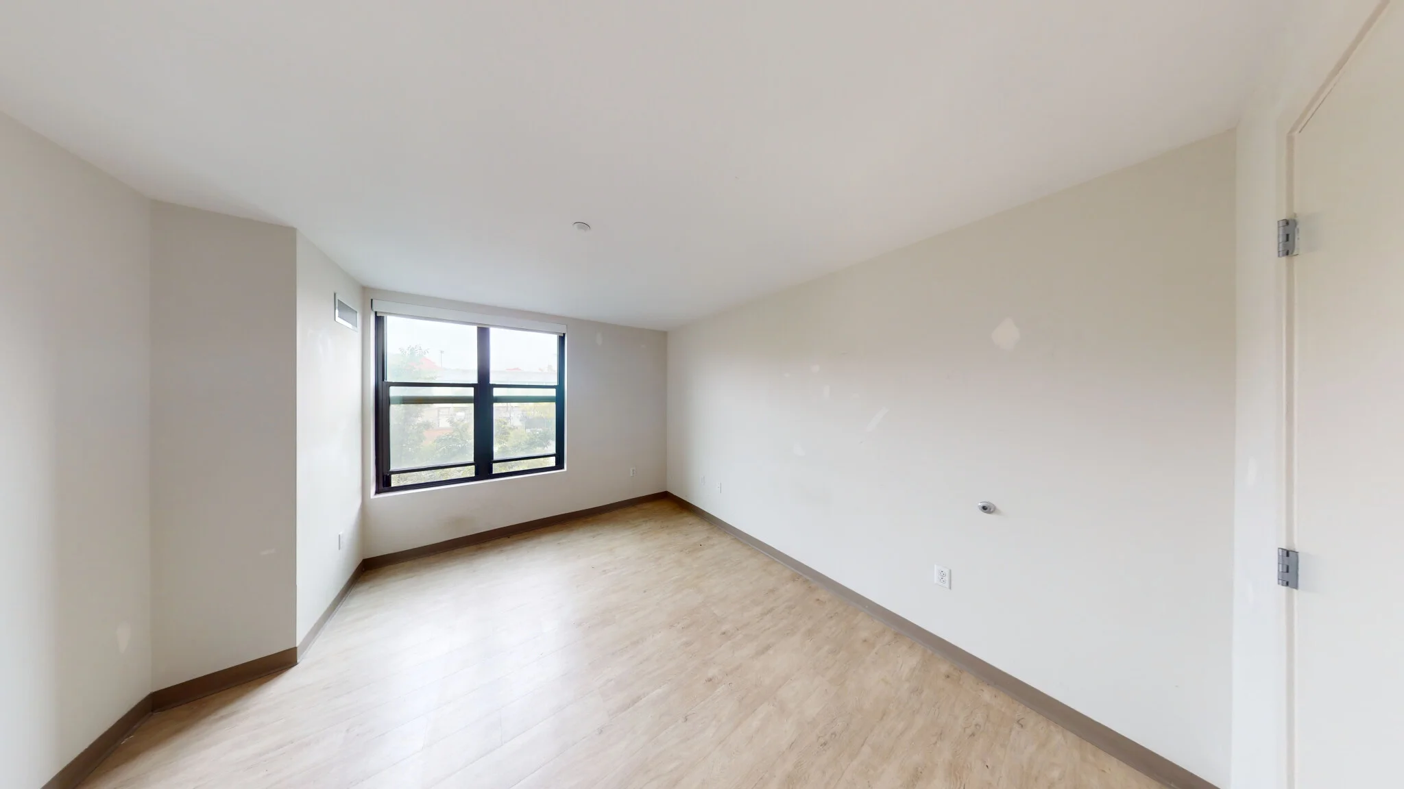 1 bed, 1 bath apartment for rent at 225 Centre St Unit 402, Jamaica Plain — photo 5 of 13