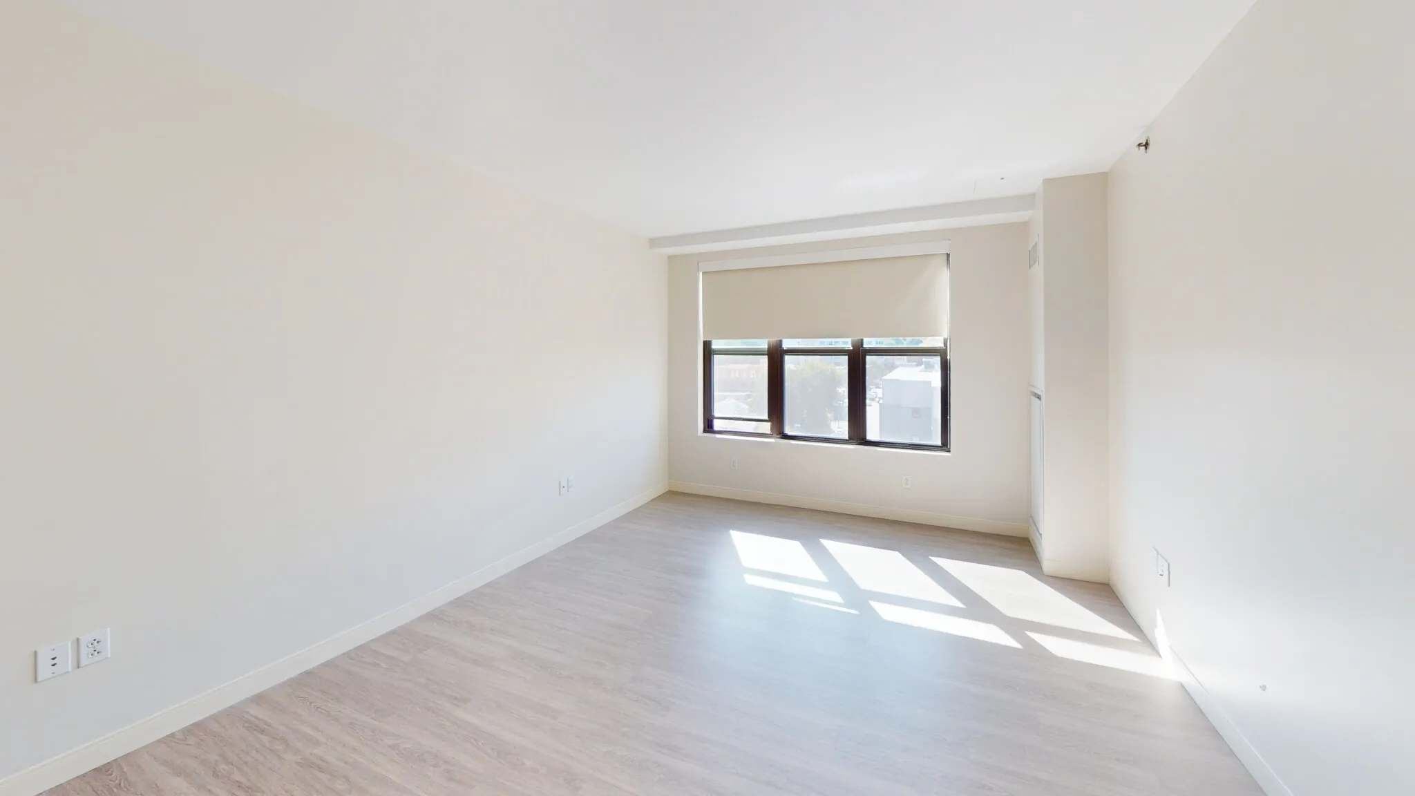 2 bed, 1 bath apartment for rent at 225 Centre St Unit 518, Jamaica Plain — photo 6 of 10