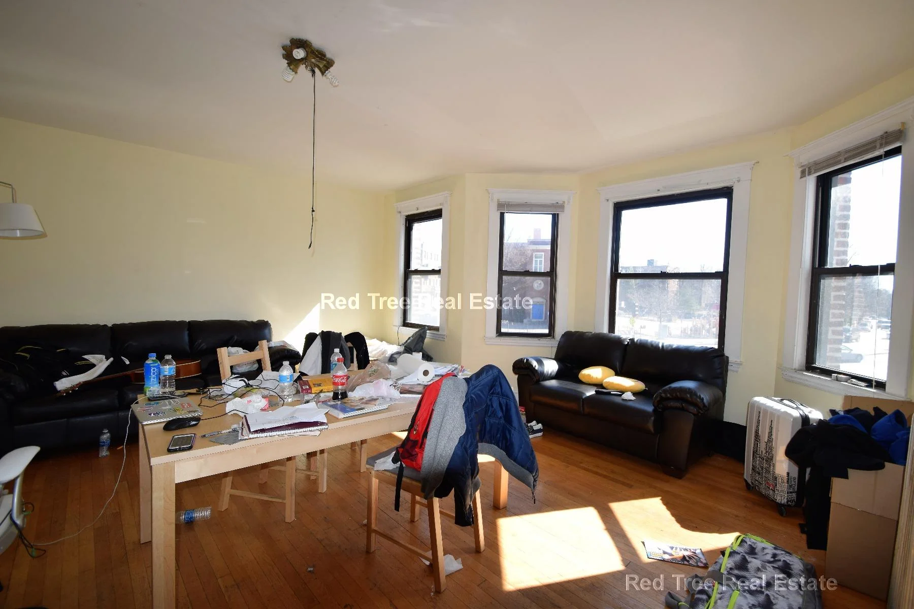 4 bed, 1 bath apartment for rent at 225 Chestnut Hill Ave Unit 2, Brighton — photo 14 of 17
