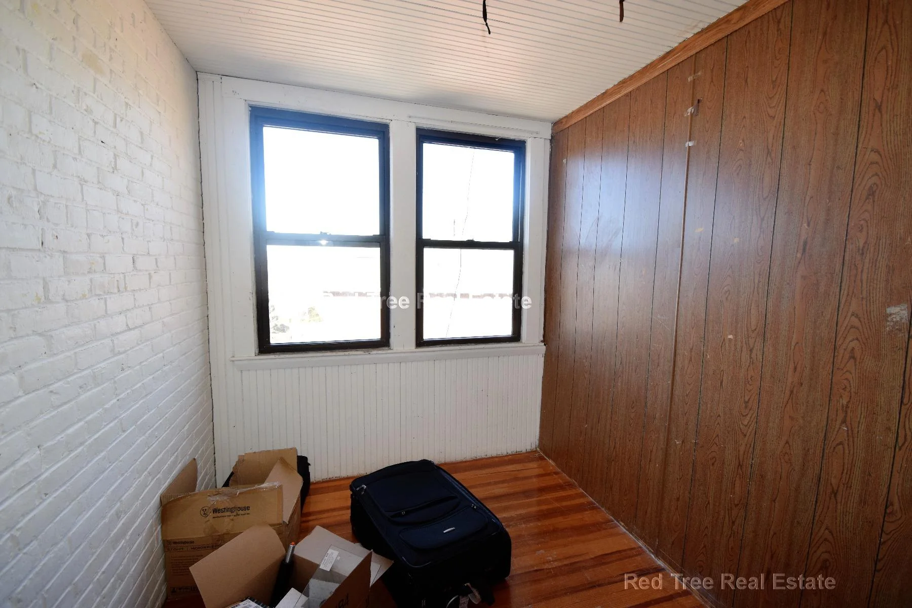 4 bed, 1 bath apartment for rent at 225 Chestnut Hill Ave Unit 2, Brighton — photo 13 of 17