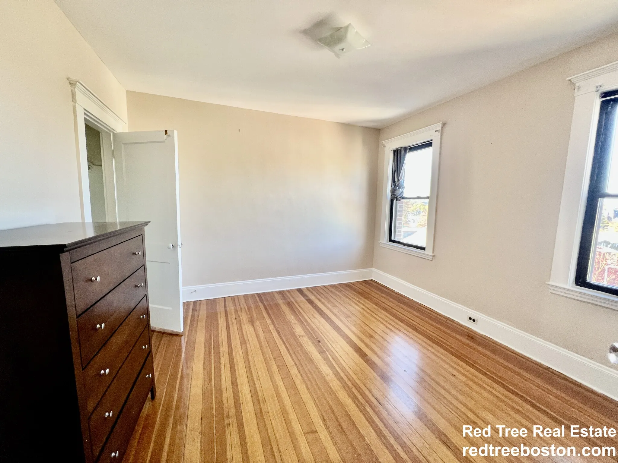 4 bed, 1 bath apartment for rent at 225 Chestnut Hill Ave Unit 3, Brighton — photo 12 of 23