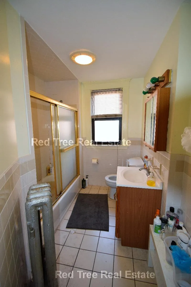4 bed, 1 bath apartment for rent at 225 Chestnut Hill Ave Unit 3, Brighton — photo 19 of 23