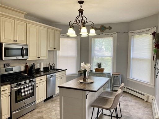 1 bed, 1 bath apartment for rent at 225 Church Unit 1F, Marlborough