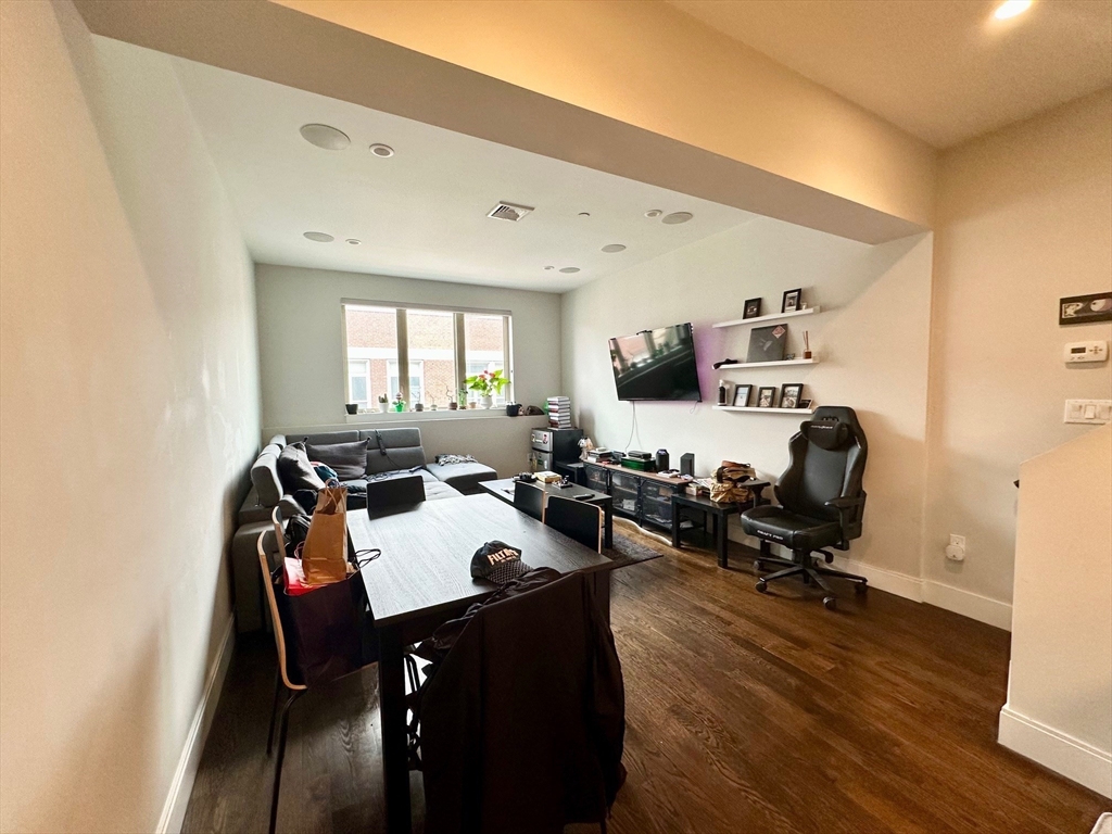 2 bed, 2 bath apartment for rent at 225 Dorchester St Unit 19, South Boston — photo 6 of 19