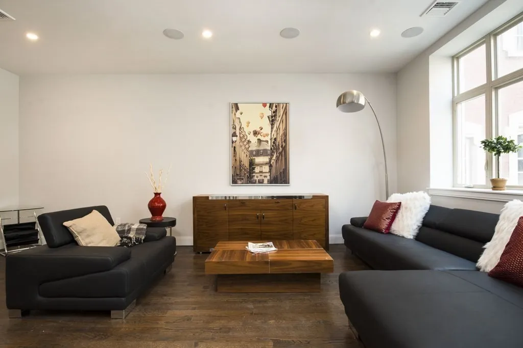 3 bed, 3 bath apartment for rent at 225 Dorchester St Unit 26, South Boston — photo 3 of 15