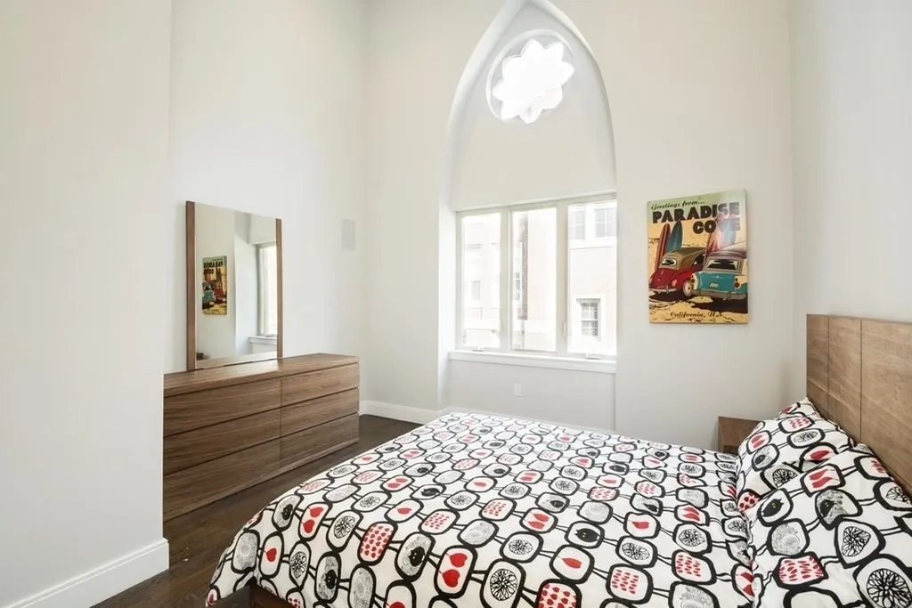 3 bed, 3 bath apartment for rent at 225 Dorchester St Unit 26, South Boston — photo 4 of 15