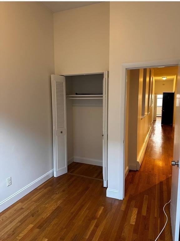 3 bed, 1 bath apartment for rent at 225 East Berkeley St Unit A, South End — photo 5 of 9