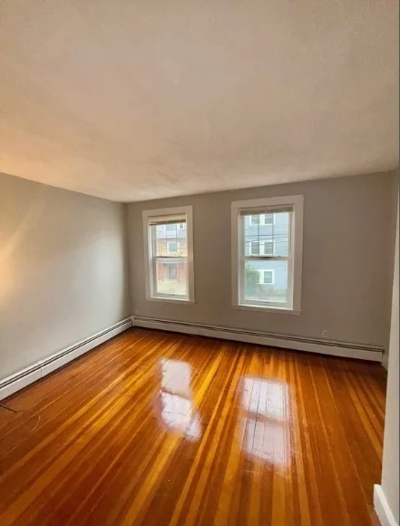 4 bed, 1 bath apartment for rent at 225 Florence St Unit 2nd fl, Roslindale — photo 6 of 16