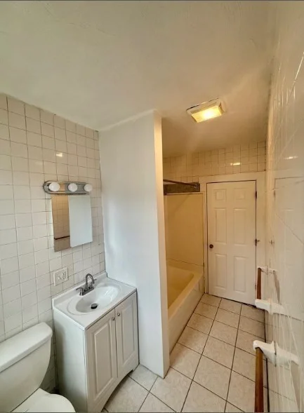 4 bed, 1 bath apartment for rent at 225 Florence St Unit 2nd fl, Roslindale — photo 16 of 16