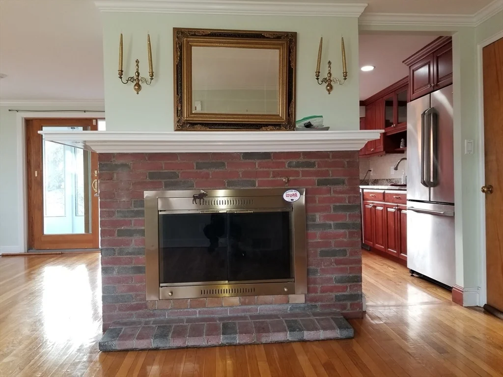 3 bed, 1 bath apartment for rent at 225 Governors Rd Unit 225, Quincy — photo 8 of 19