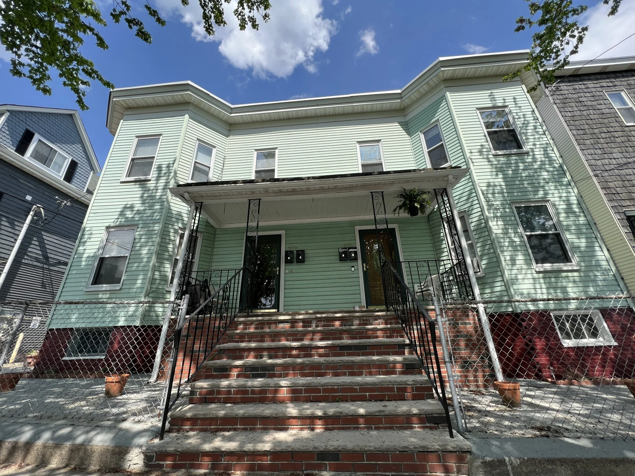 2.5 bed, 1 bath apartment for rent at 225 Holland St Unit 1, Teele Square — photo 33 of 33
