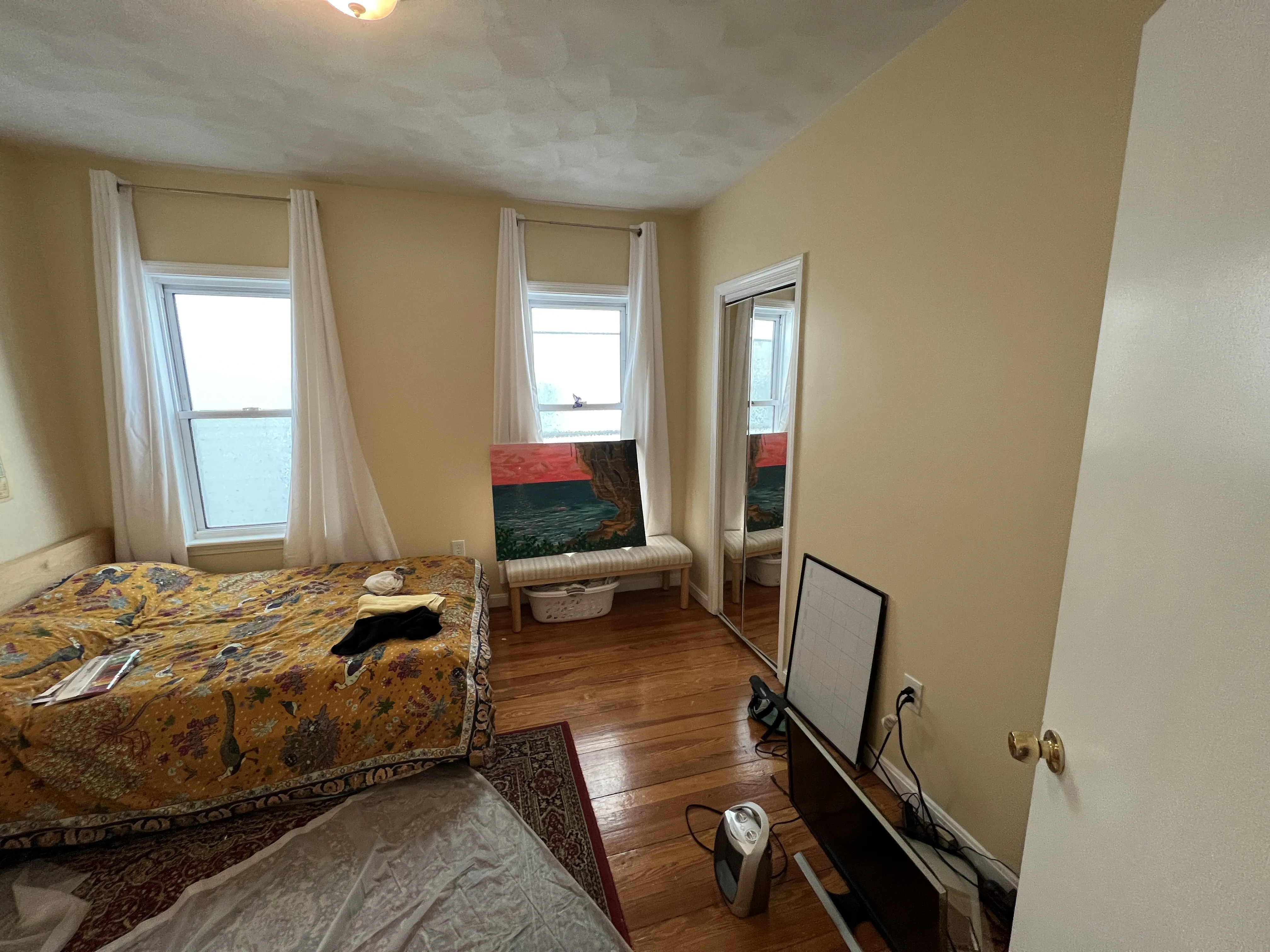2.5 bed, 1 bath apartment for rent at 225 Holland St Unit 1, Teele Square — photo 12 of 33