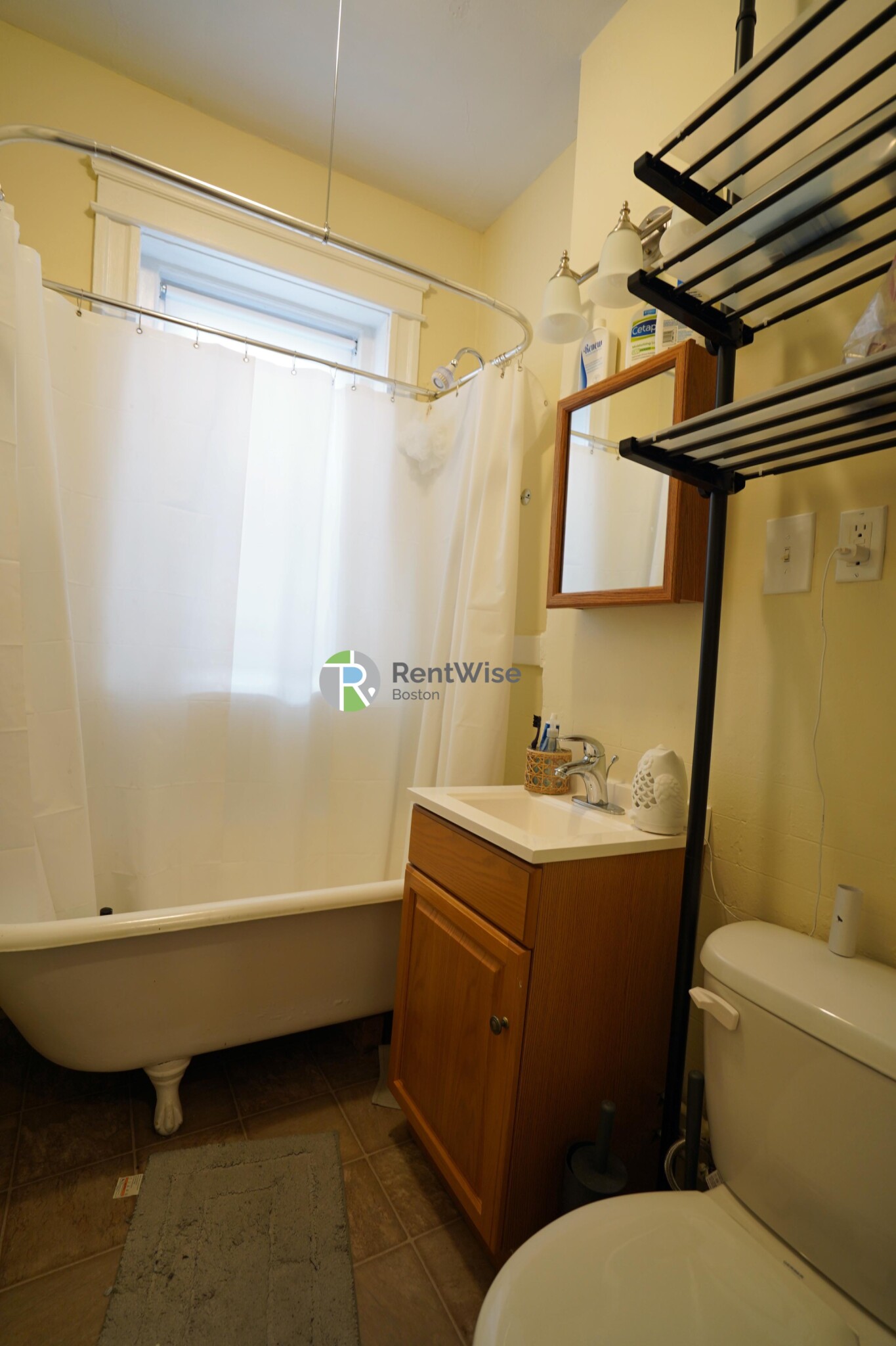Studio bed, 1 bath apartment for rent at 225 Kelton St Unit 17, Allston — photo 7 of 16