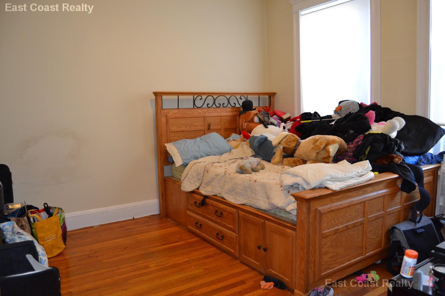 Studio bed, 1 bath apartment for rent at 225 Kelton St Unit 17, Allston — photo 11 of 16