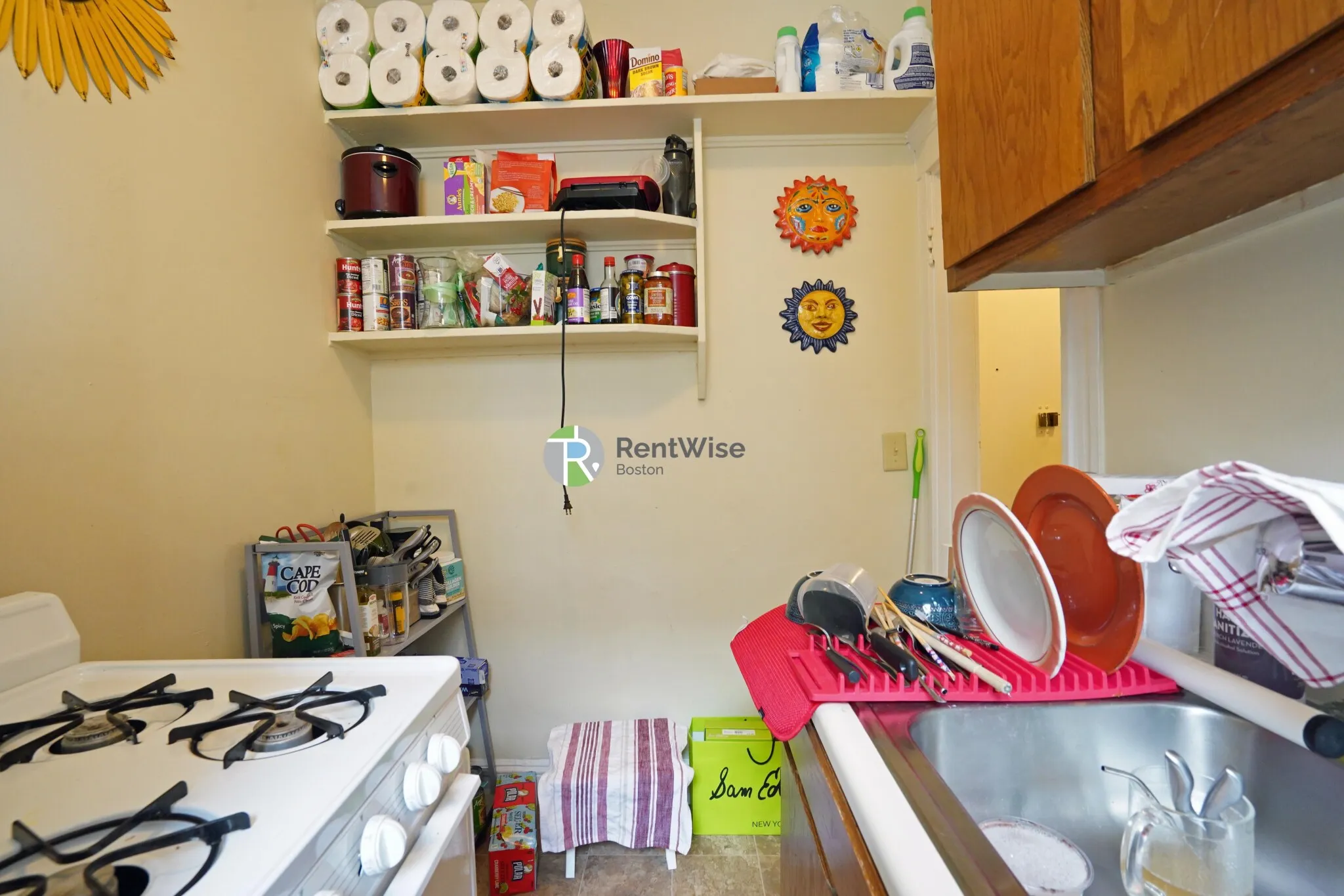 Studio bed, 1 bath apartment for rent at 225 Kelton St Unit 2, Allston — photo 6 of 13