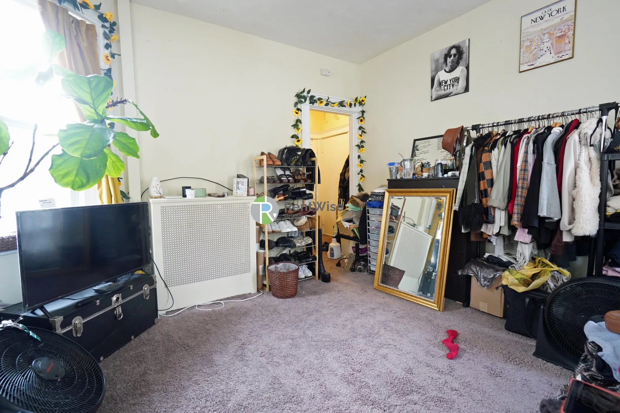 Studio bed, 1 bath apartment for rent at 225 Kelton St Unit 2, Allston — photo 3 of 13