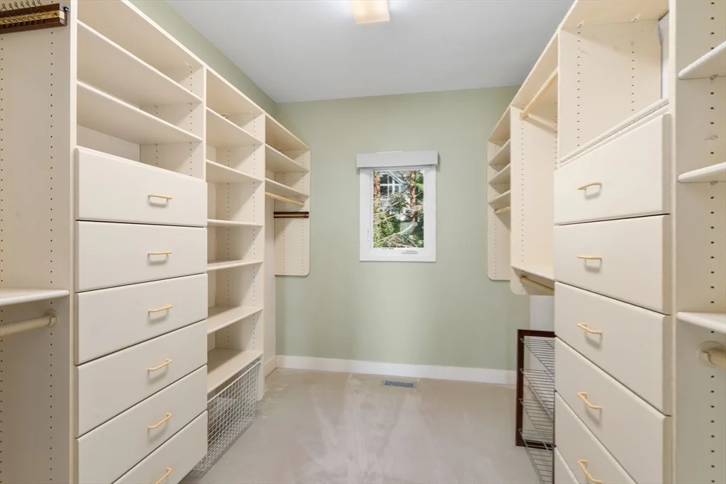 5 bed, 3 bath apartment for rent at 225 Kenrick St Unit 225, Newton — photo 20 of 37