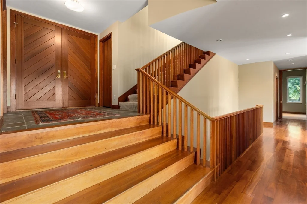 5 bed, 3 bath apartment for rent at 225 Kenrick St Unit 225, Newton — photo 11 of 37