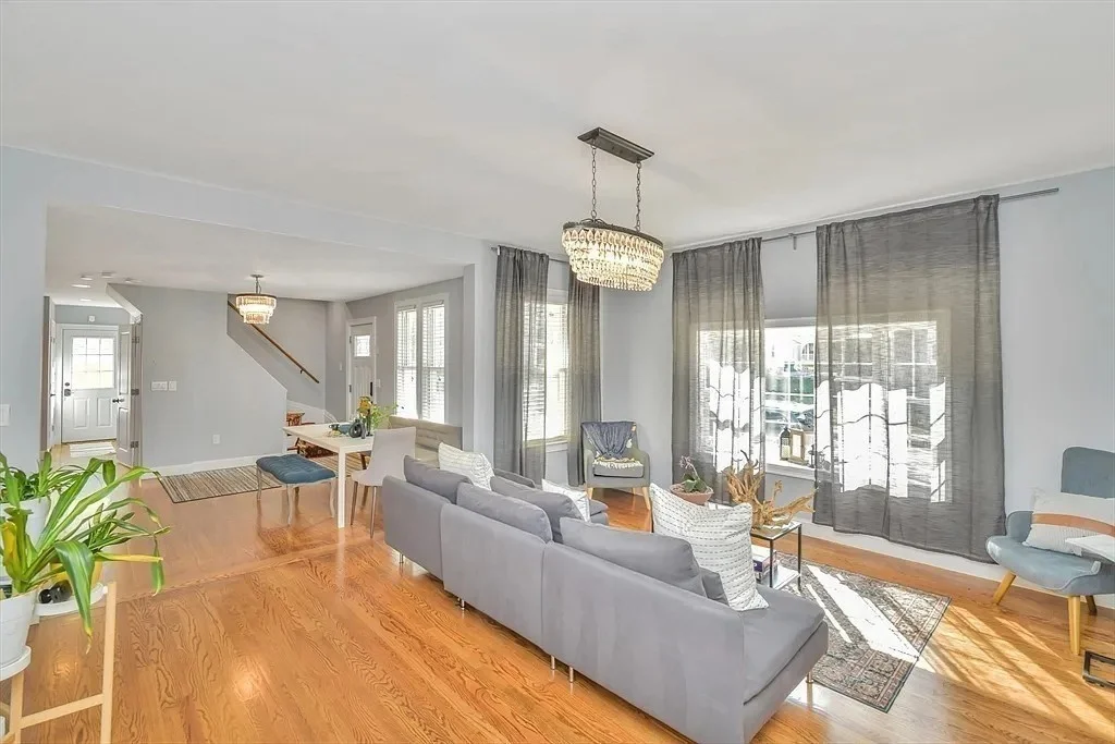 3 bed, 2 bath apartment for rent at 225 Main St Unit 1, North Easton — photo 3 of 13
