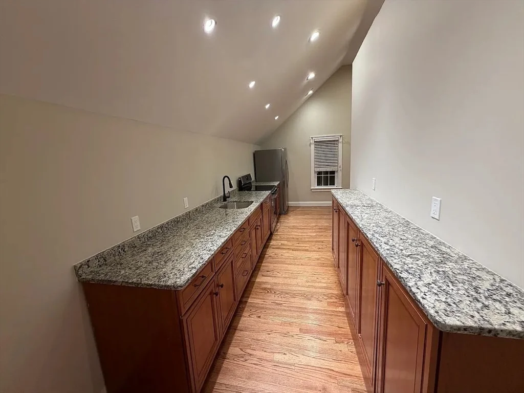 3 bed, 1 bath apartment for rent at 225 Main St Unit 2, North Easton — photo 4 of 12