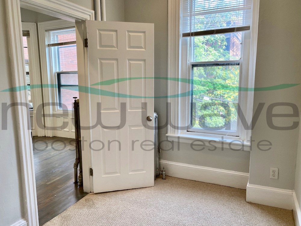 1 bed, 1 bath apartment for rent at 225 Newbury St Unit 2R, Back Bay — photo 6 of 15
