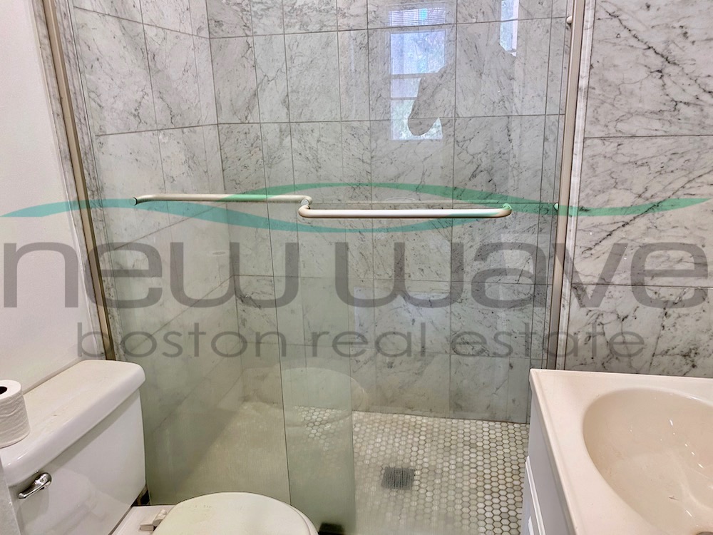 1 bed, 1 bath apartment for rent at 225 Newbury St Unit 2R, Back Bay — photo 8 of 15