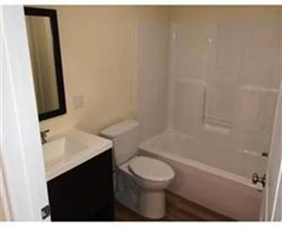 2 bed, 2 bath apartment for rent at 225 West Squantum Unit 204, Montclair — photo 4 of 4