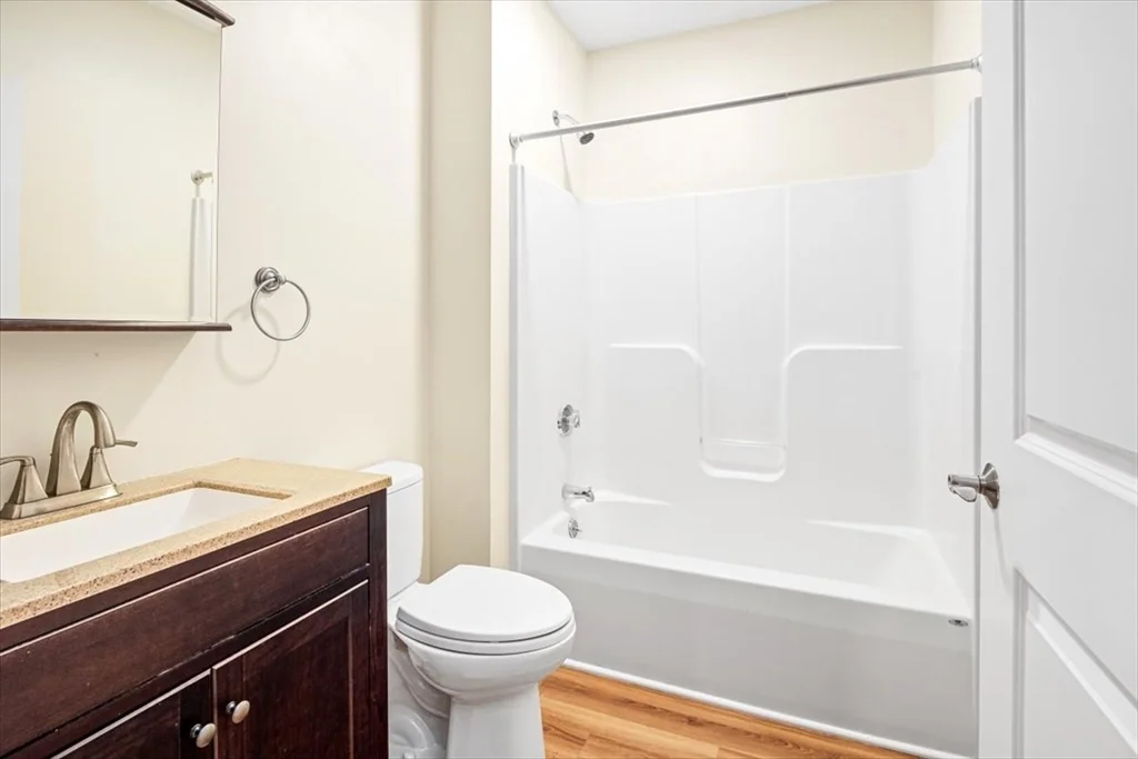 2 bed, 2 bath apartment for rent at 225 West Squantum Unit 204, Montclair — photo 6 of 11