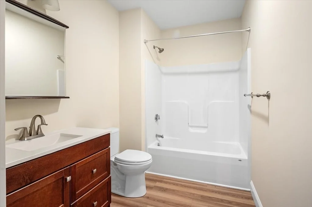 2 bed, 2 bath apartment for rent at 225 West Squantum Unit 301, Montclair — photo 10 of 10