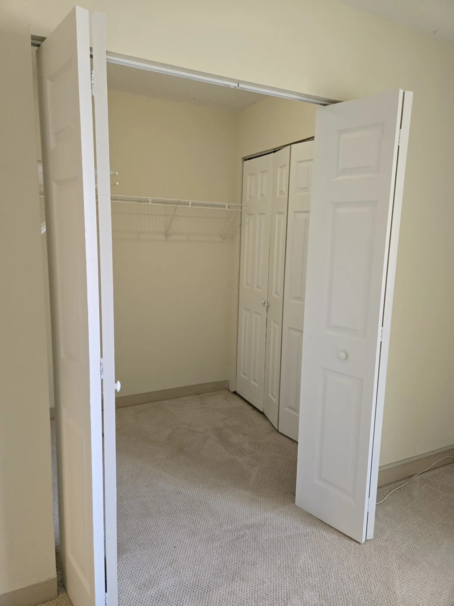 2 bed, 1.5 bath apartment for rent at 2251 Washington St Unit 1, Newton Lower Falls — photo 7 of 13