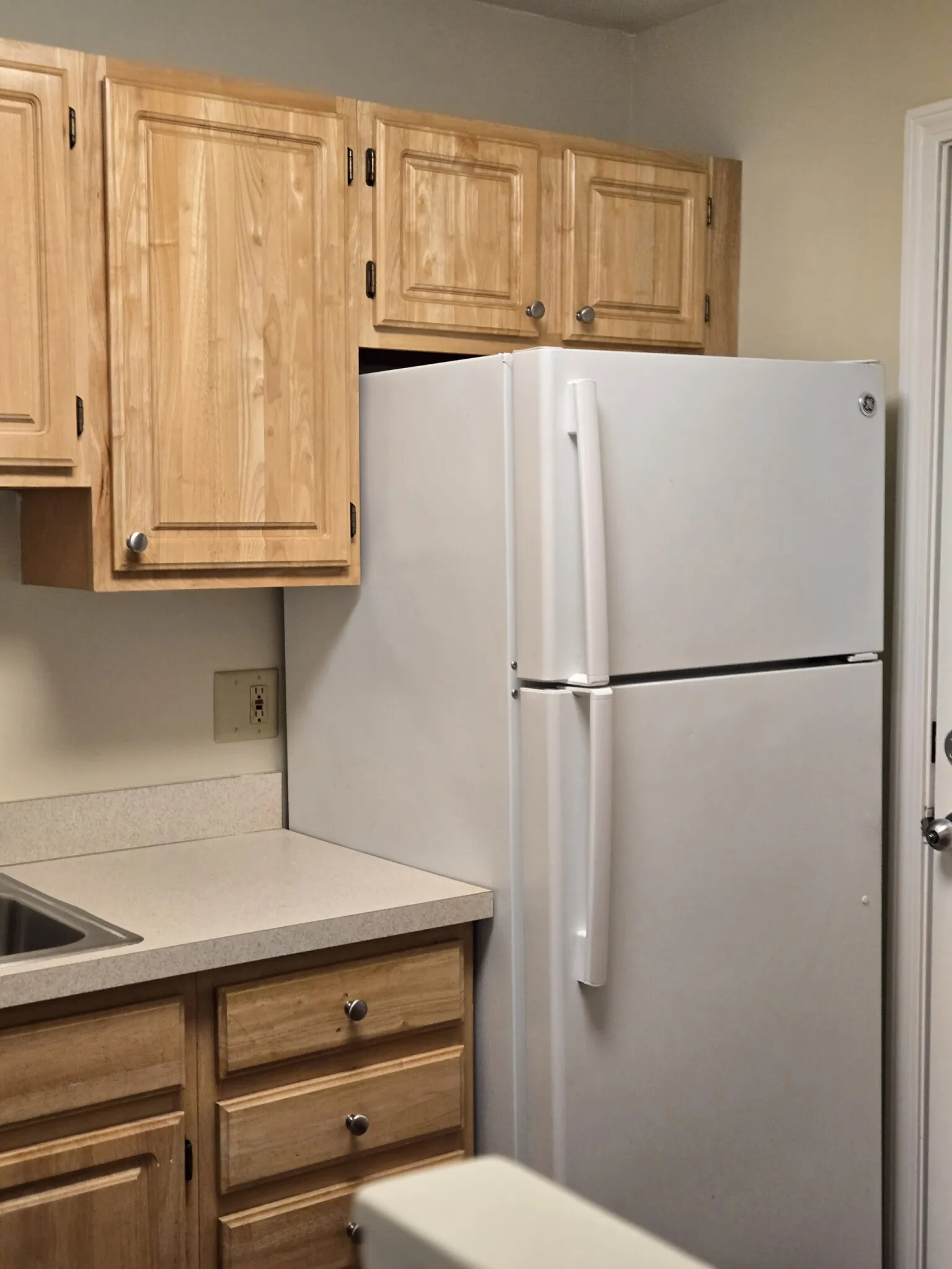 2 bed, 1.5 bath apartment for rent at 2251 Washington St Unit 1, Newton Lower Falls — photo 4 of 13