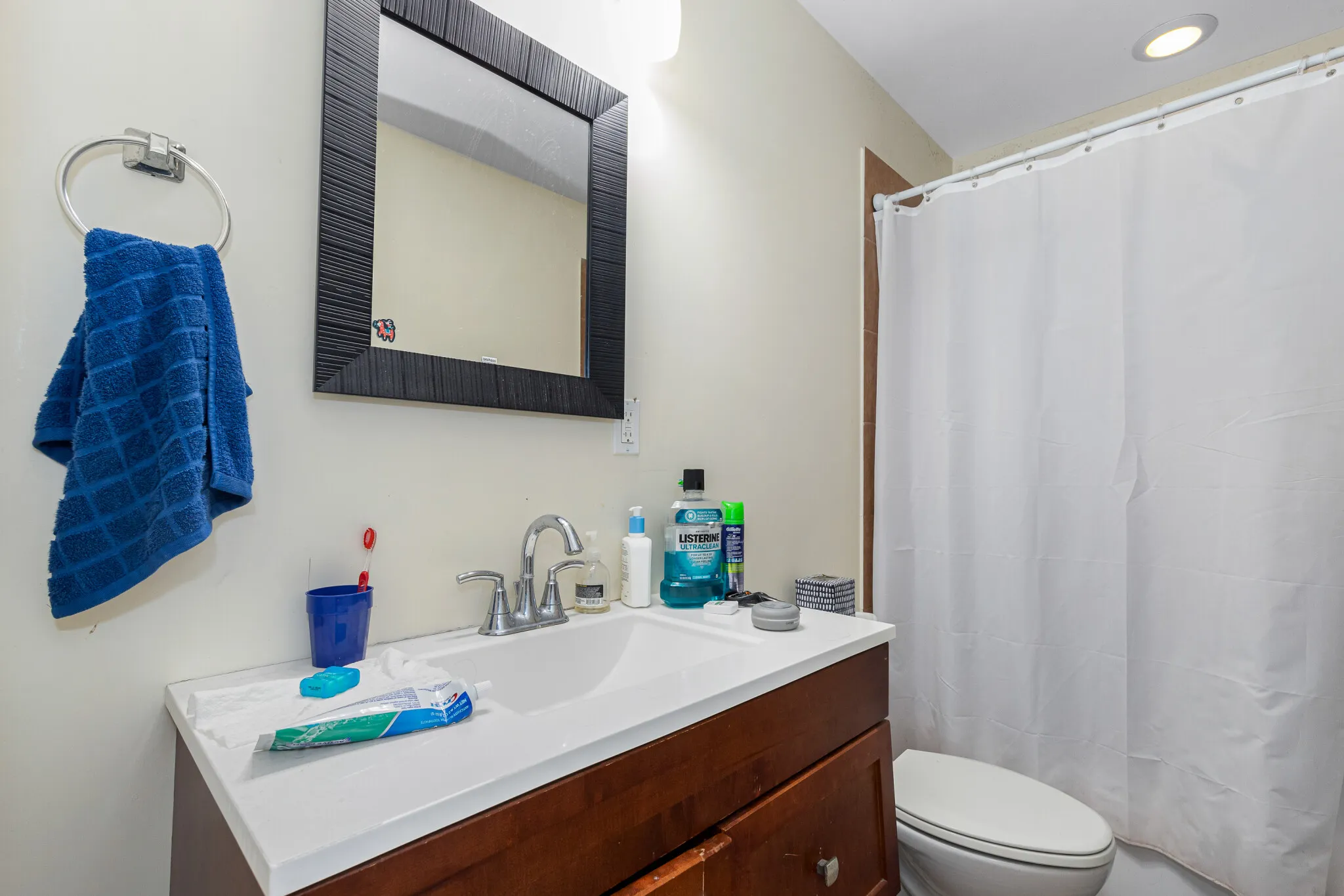 5 bed, 2 bath apartment for rent at 226 Calumet St Unit 1, Mission Hill — photo 9 of 18