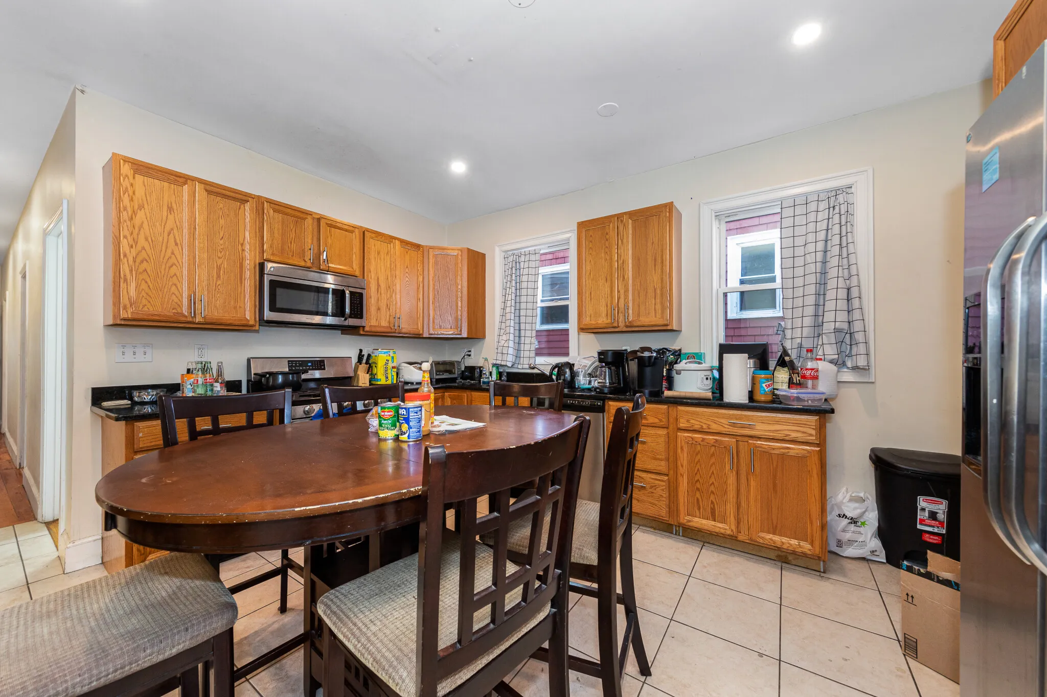 5 bed, 2 bath apartment for rent at 226 Calumet St Unit 1, Mission Hill — photo 2 of 18