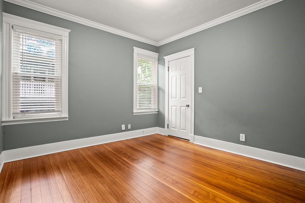 3 bed, 1 bath apartment for rent at 226 E Cottage St Unit 1, Dorchester — photo 11 of 14