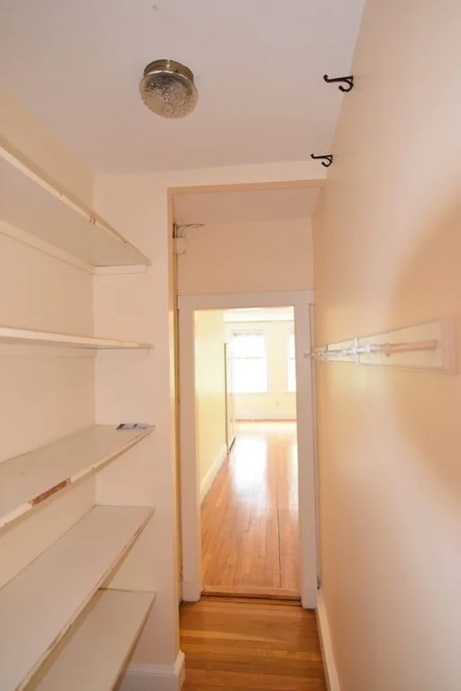1 bed, 1 bath apartment for rent at 226 Jamaicaway Unit 4, Jamaica Plain — photo 7 of 25