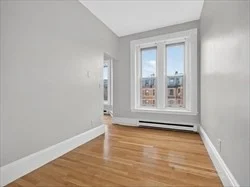 1 bed, 1 bath apartment for rent at 226 Newbury St Unit 21, Back Bay — photo 5 of 10