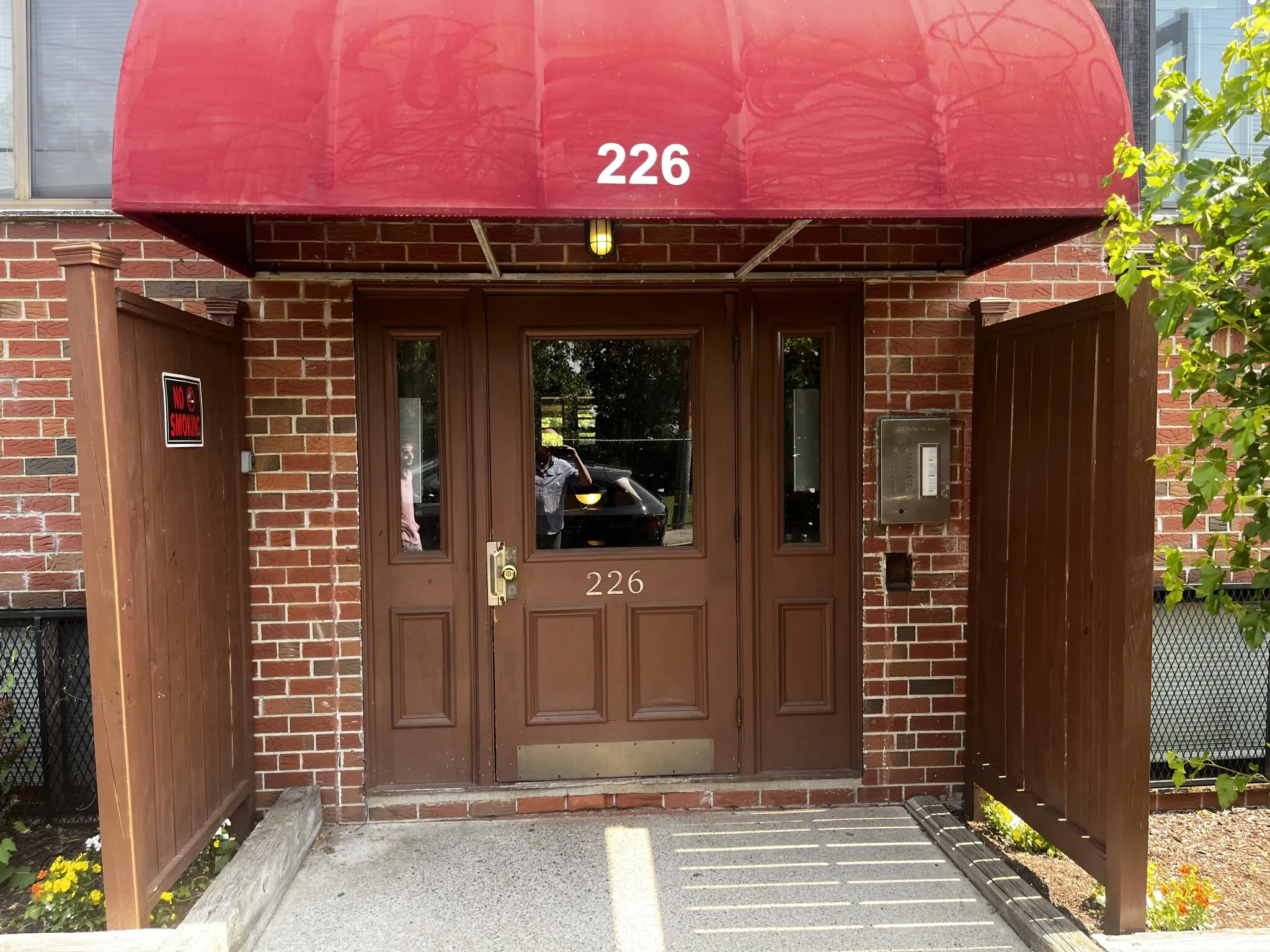 2 bed, 1 bath apartment for rent at 226 Parker Hill Ave Unit 2, Mission Hill — photo 4 of 6