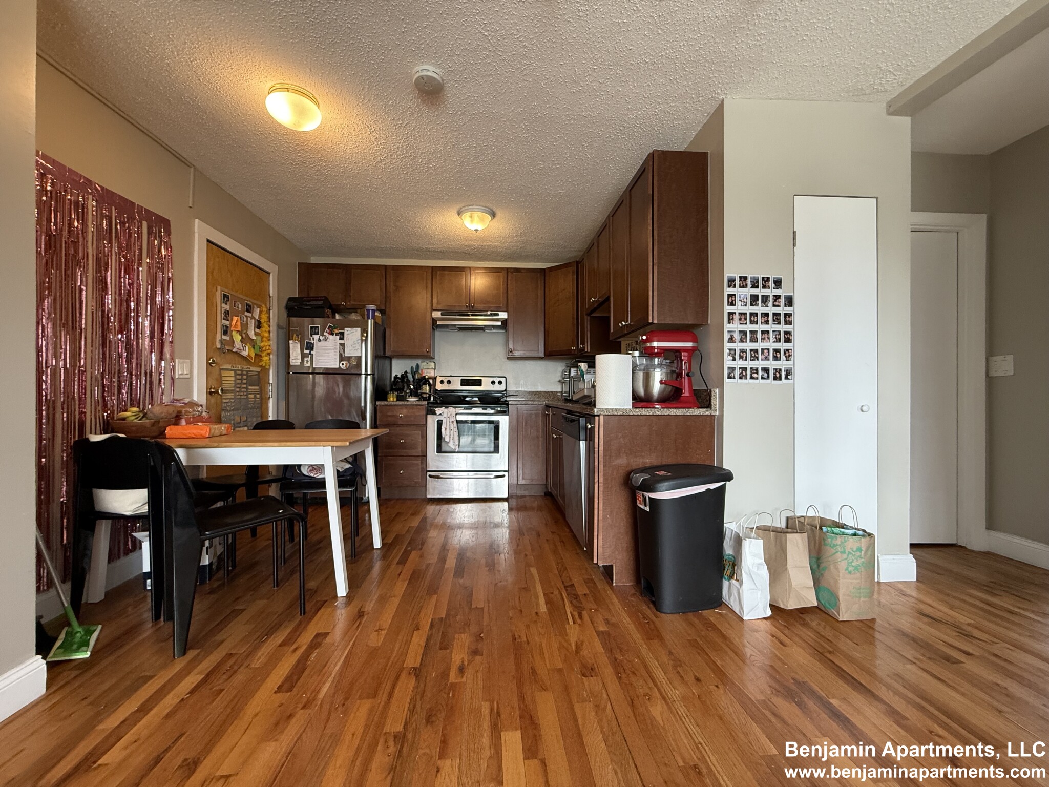 2 bed, 1 bath apartment for rent at 226 Parker Hill Ave Unit 2C, Mission Hill — photo 2 of 11