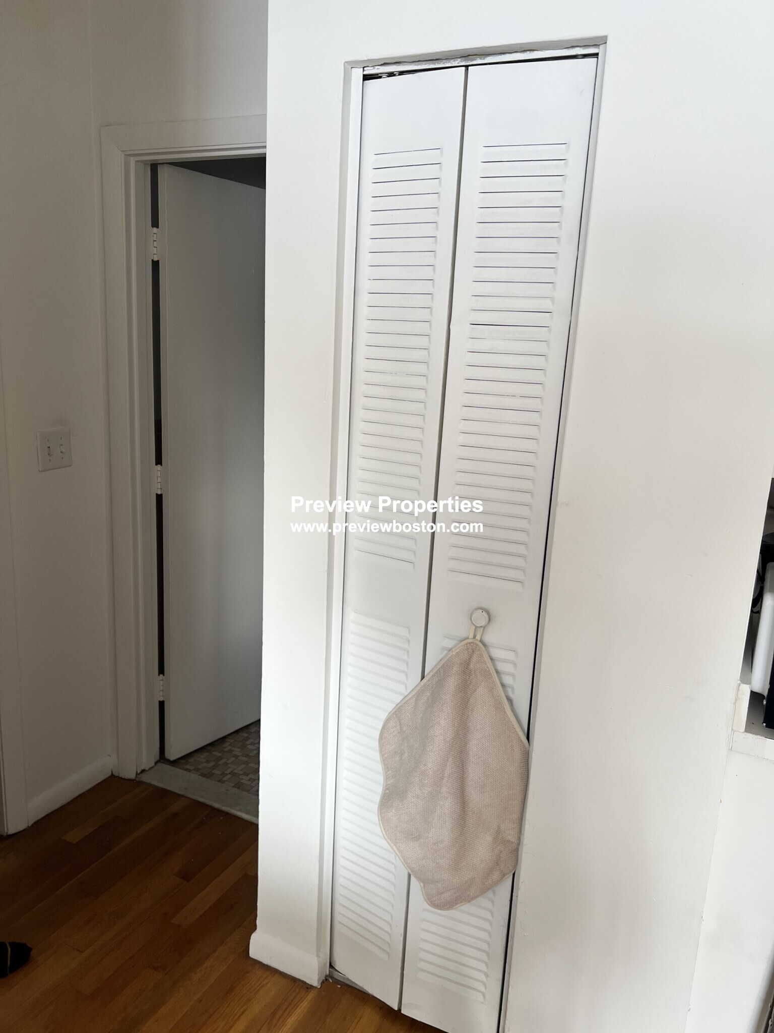 2 bed, 1 bath apartment for rent at 226 Parker Hill Ave Unit 8P, Mission Hill — photo 12 of 14