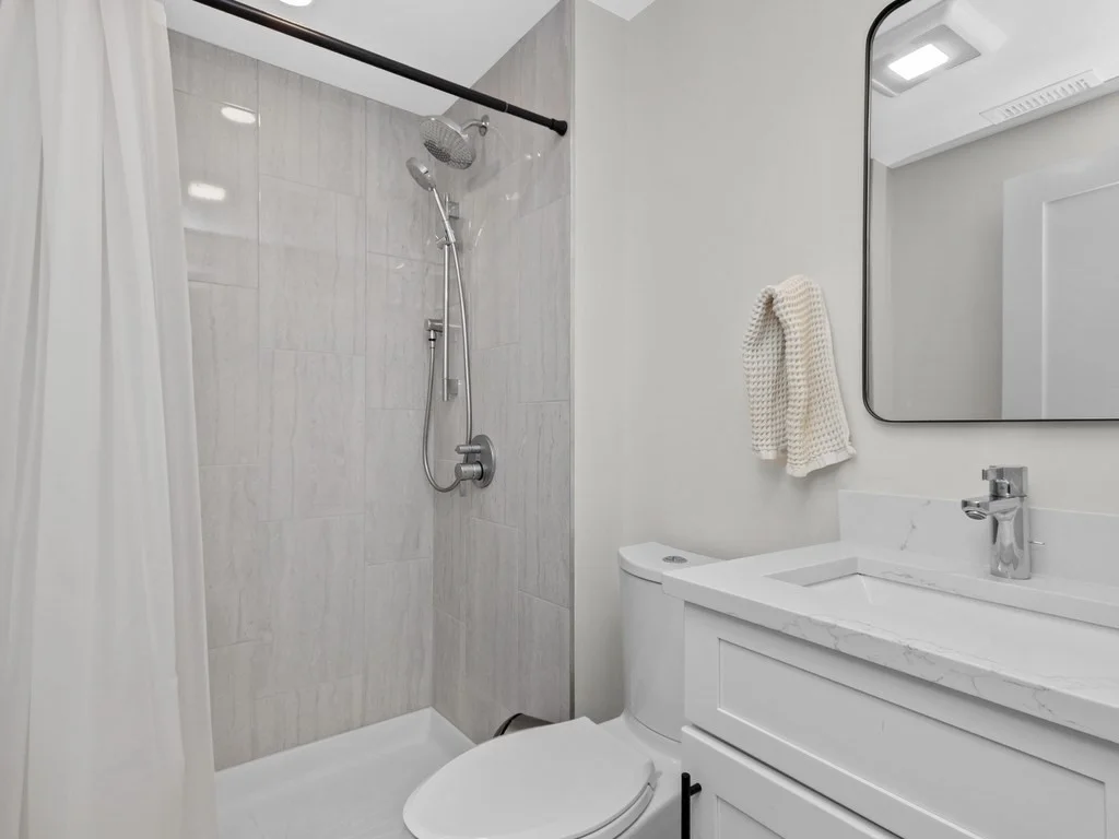 2 bed, 2 bath apartment for rent at 226 Saratoga St, East Boston — photo 17 of 23