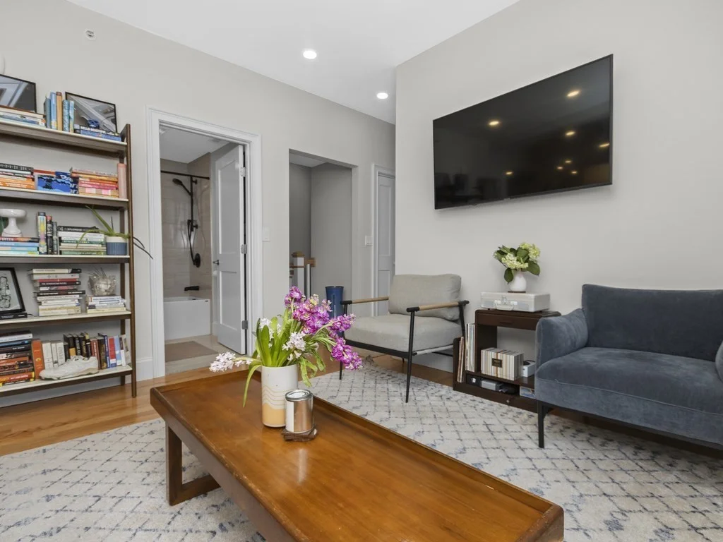 2 bed, 2 bath apartment for rent at 226 Saratoga St, East Boston — photo 9 of 23